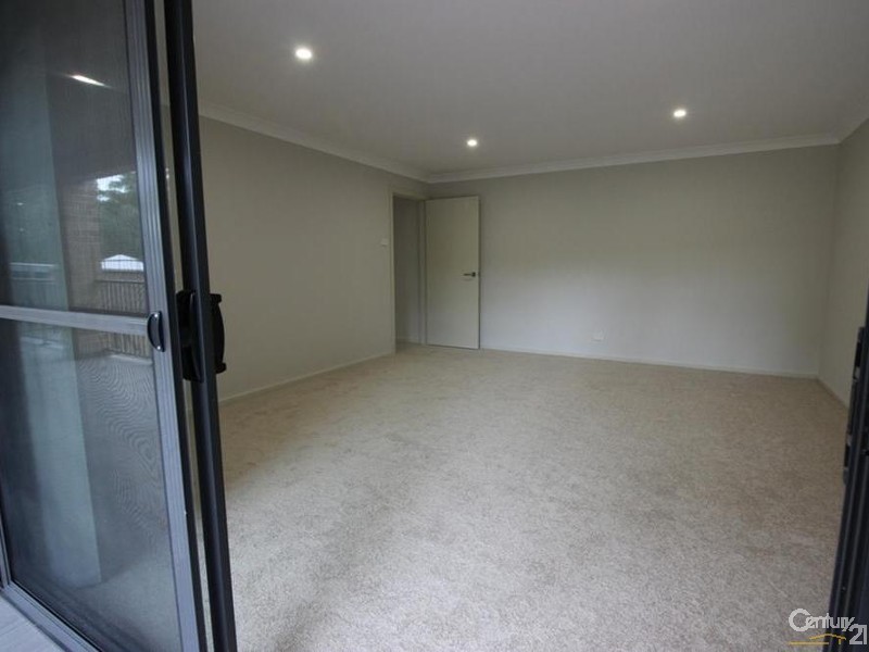 15 McCarthy Street, Minmi NSW 2287