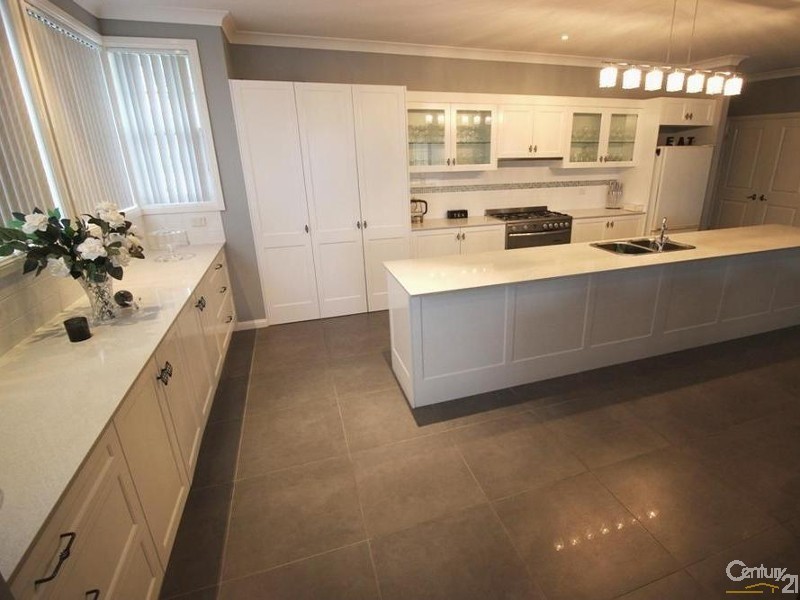 2 Mackillop Close, Maryland NSW 2287