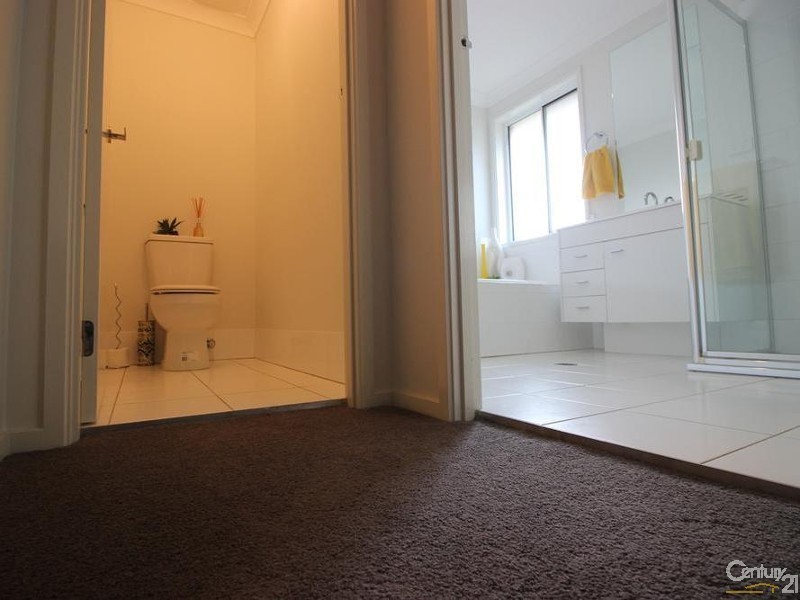 16 Beluga Drive, Cameron Park NSW 2285