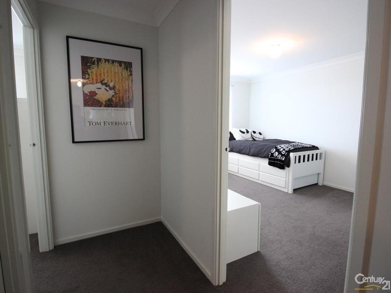 16 Beluga Drive, Cameron Park NSW 2285