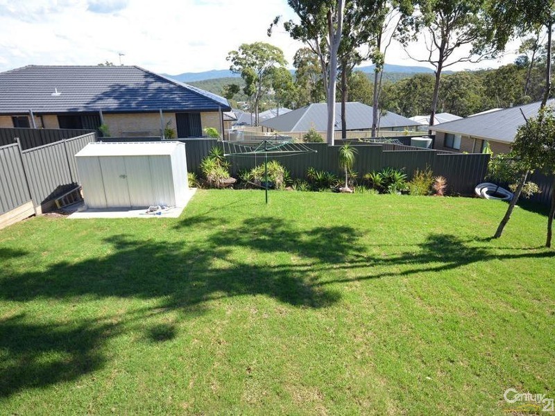 16 Beluga Drive, Cameron Park NSW 2285