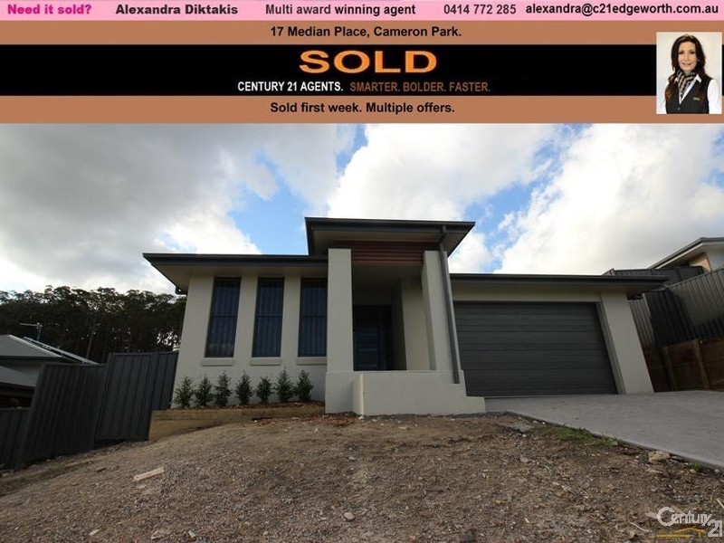 17 Medina Place, Cameron Park NSW 2285