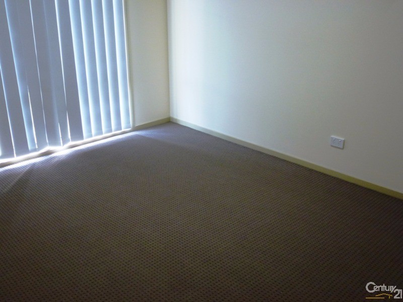 32 Boyne Crescent, Cameron Park NSW 2285