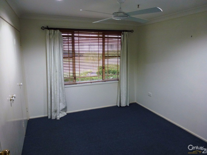 9 Calancra Avenue, Cameron Park NSW 2285