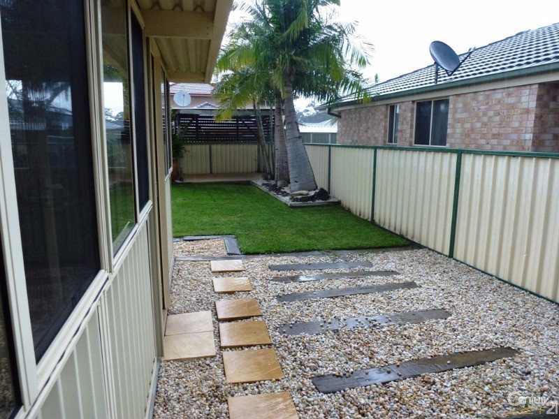 9 Calancra Avenue, Cameron Park NSW 2285