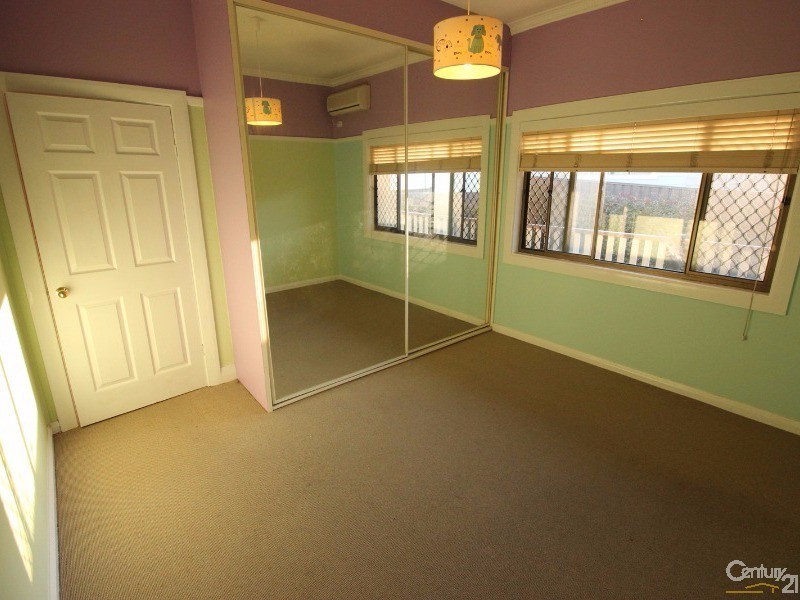 42 Fifth Street, Seahampton NSW 2286