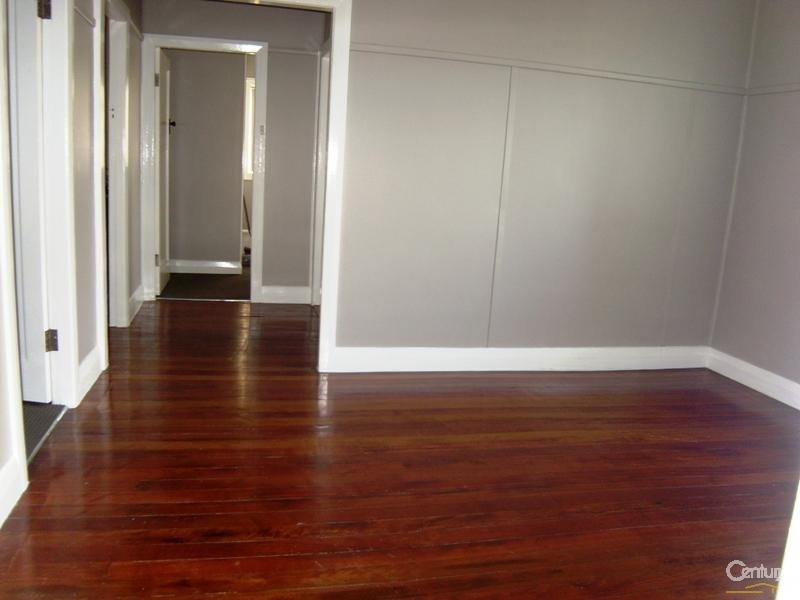 6 Garth Street, Edgeworth NSW 2285