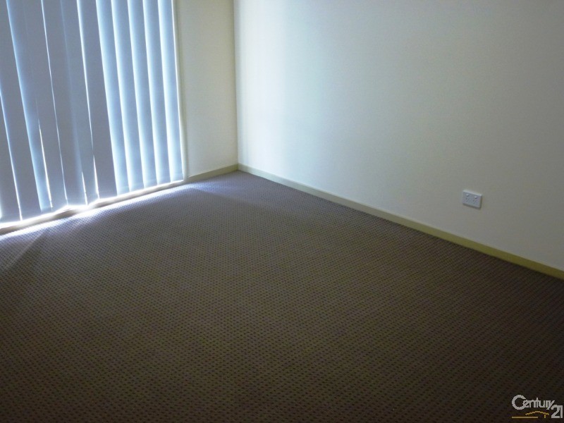 32 Boyne Crescent, Cameron Park NSW 2285