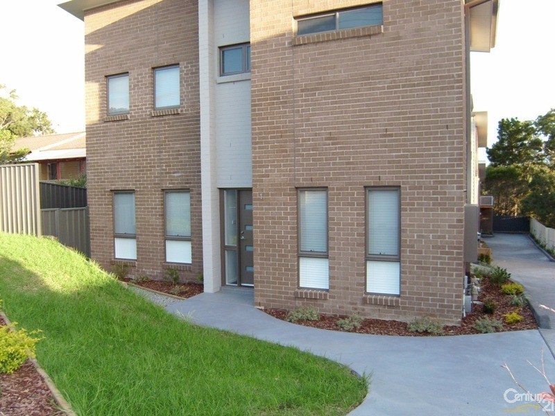 1/8 Bayview Street, Warners Bay NSW 2282