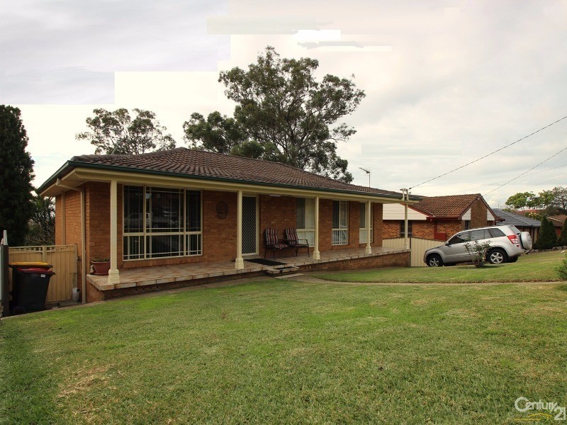 15 Cromdale Parade, Maryland NSW 2287