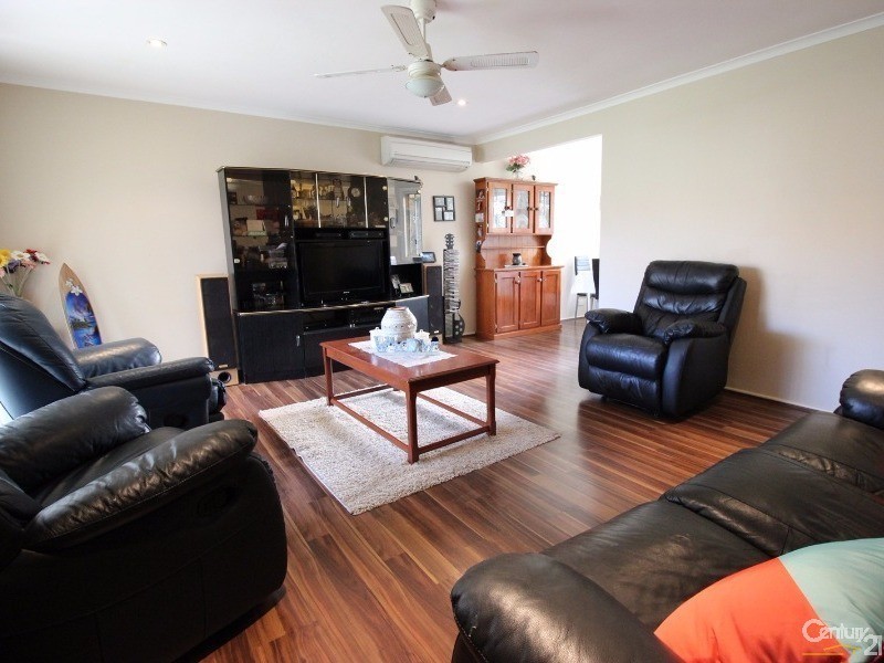 15 Cromdale Parade, Maryland NSW 2287