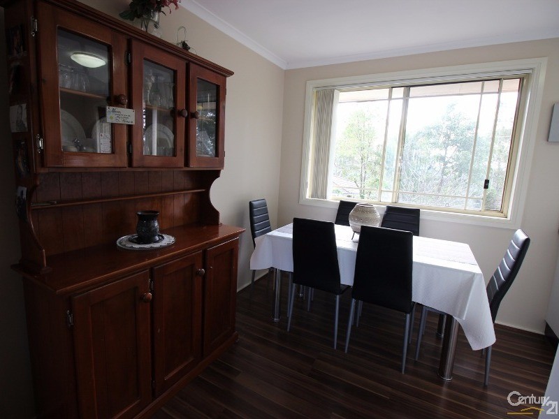 15 Cromdale Parade, Maryland NSW 2287