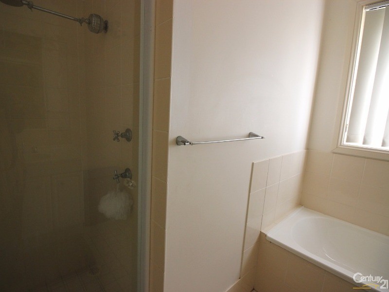 15 Cromdale Parade, Maryland NSW 2287