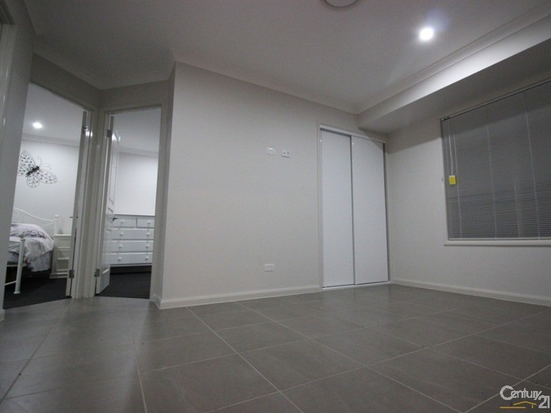 41 Calancra Avenue, Cameron Park NSW 2285