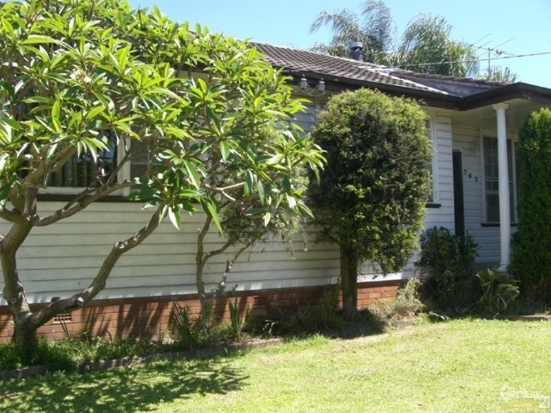 762 Main Road, Edgeworth NSW 2285