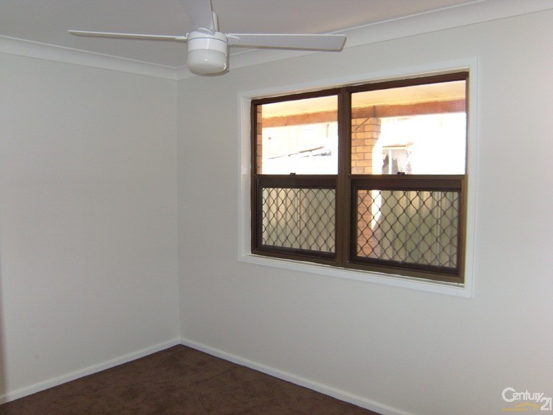 3 Williams Street, Belmont South NSW 2280