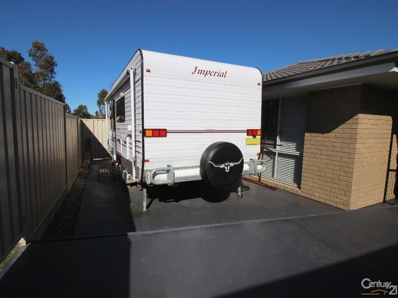 20 Billabong Drive, Cameron Park NSW 2285