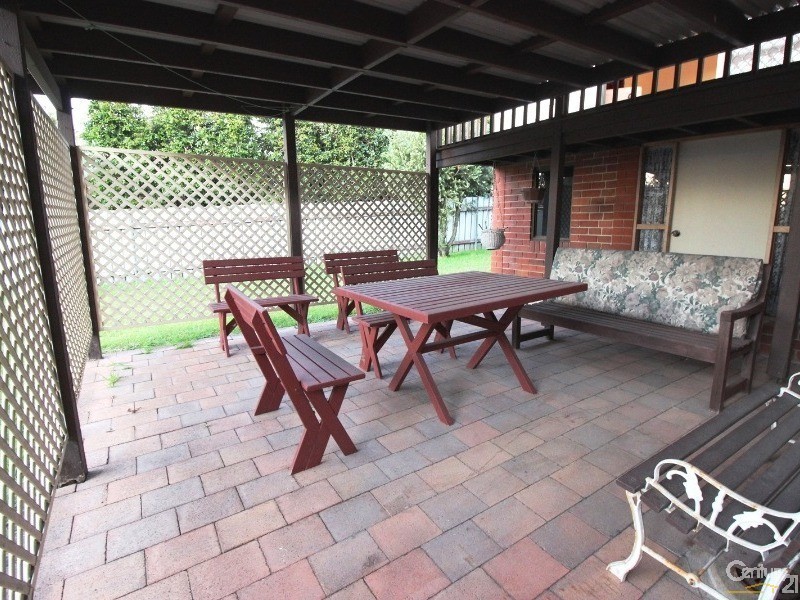 4 Clinton Avenue, Adamstown Heights NSW 2289