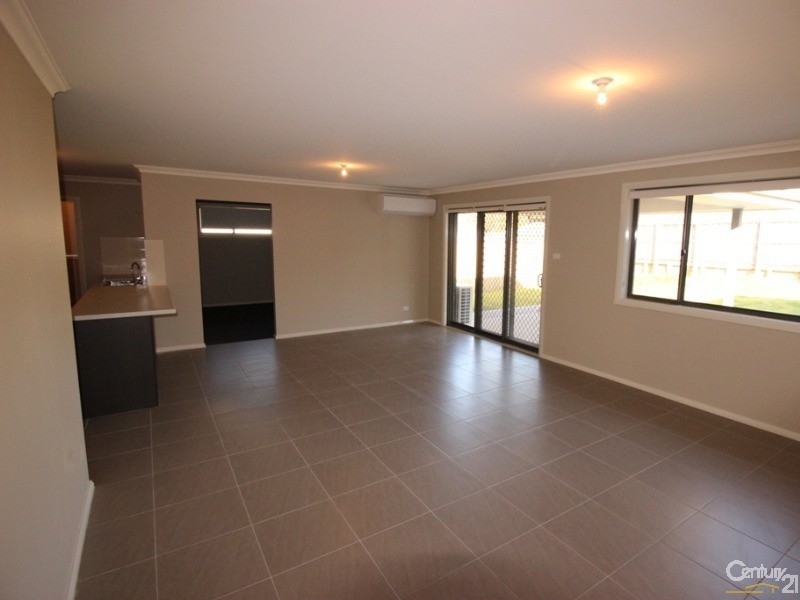 29 Serenity Crescent, Fletcher NSW 2287