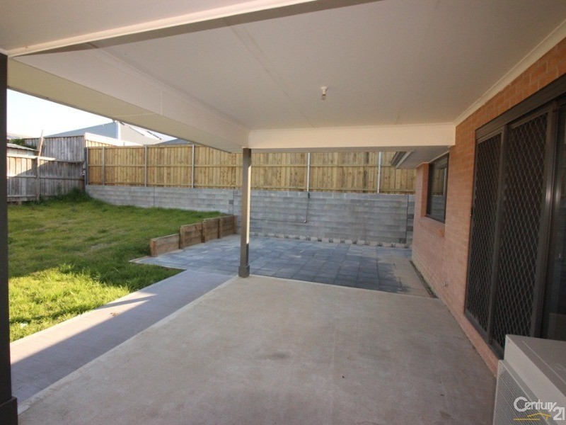 29 Serenity Crescent, Fletcher NSW 2287