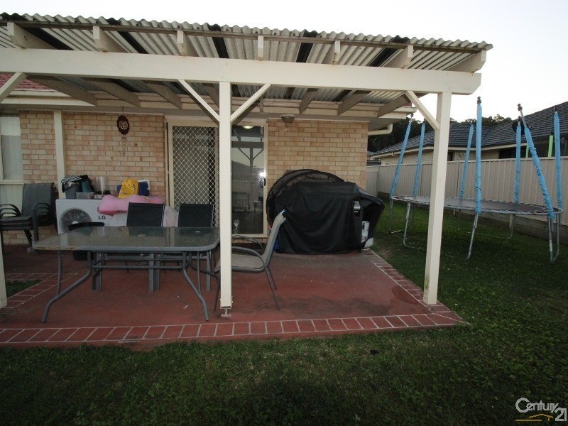 48 Billabong Drive, Cameron Park NSW 2285