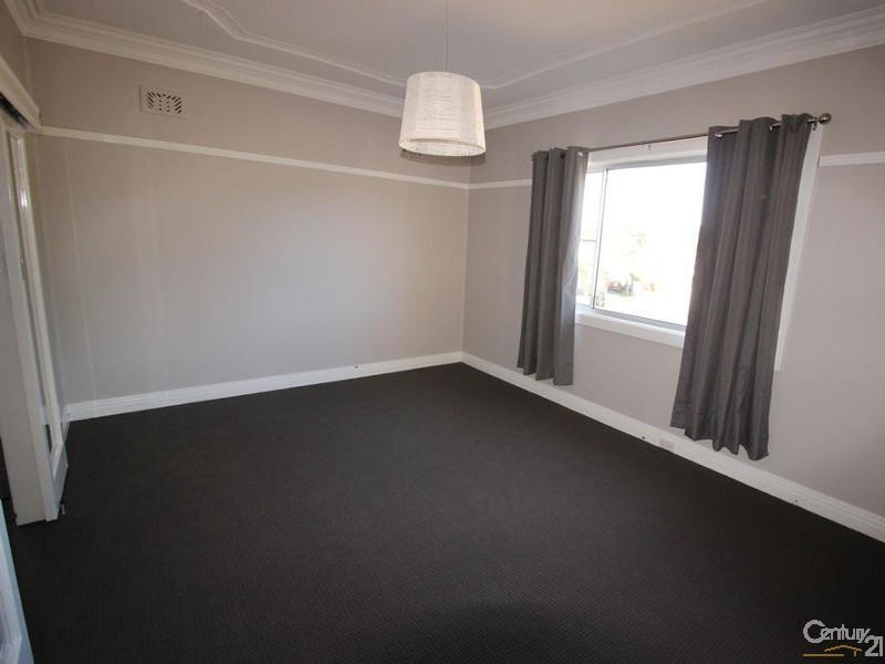 22 Illoura Street, Wallsend NSW 2287