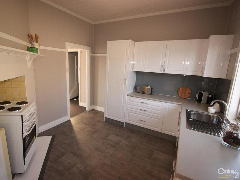 22 Illoura Street, Wallsend NSW 2287