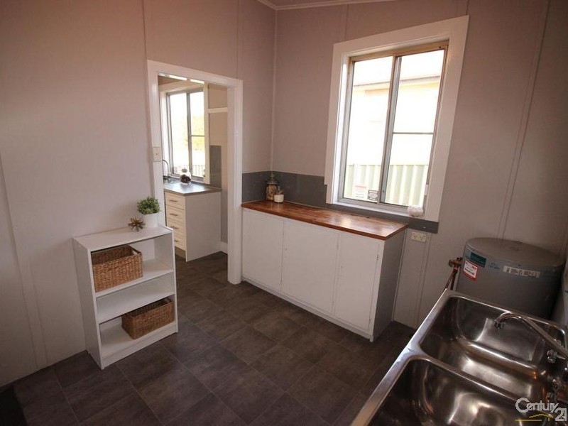 22 Illoura Street, Wallsend NSW 2287