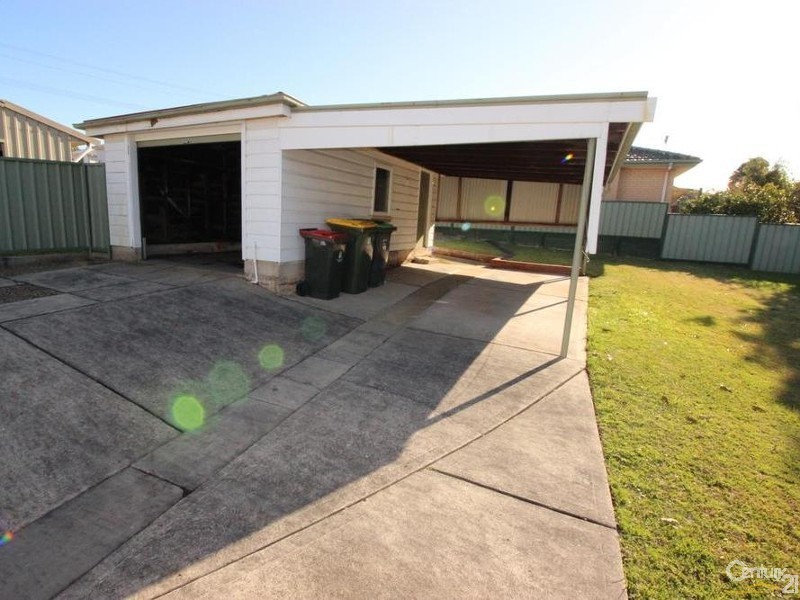 22 Illoura Street, Wallsend NSW 2287