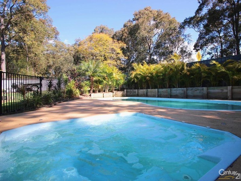 8 Tillegra Street, Maryland NSW 2287