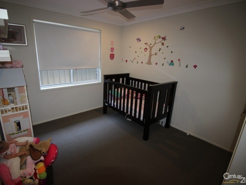 23 Craighill Crescent, Cameron Park NSW 2285