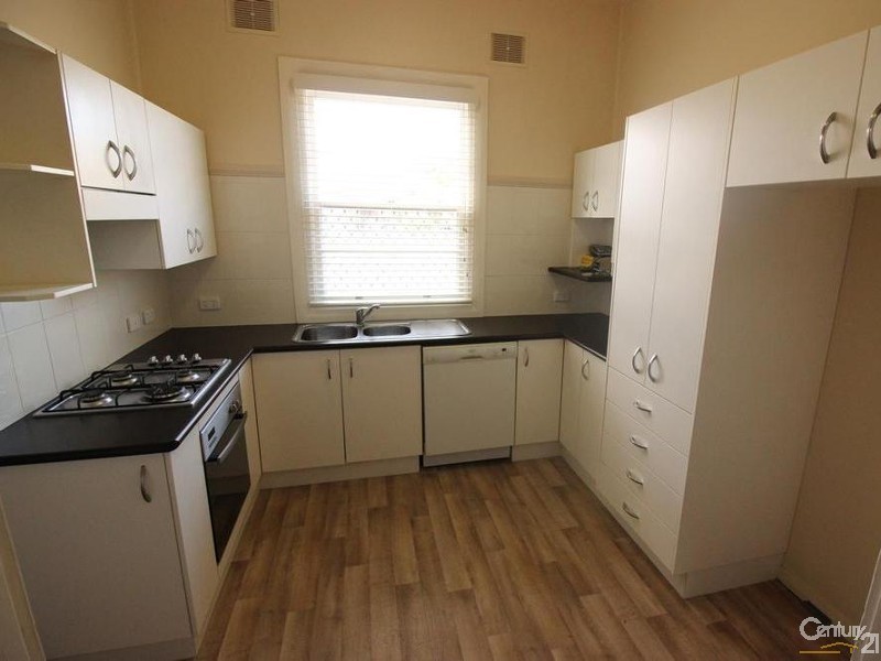 24 Illoura Street, Wallsend NSW 2287