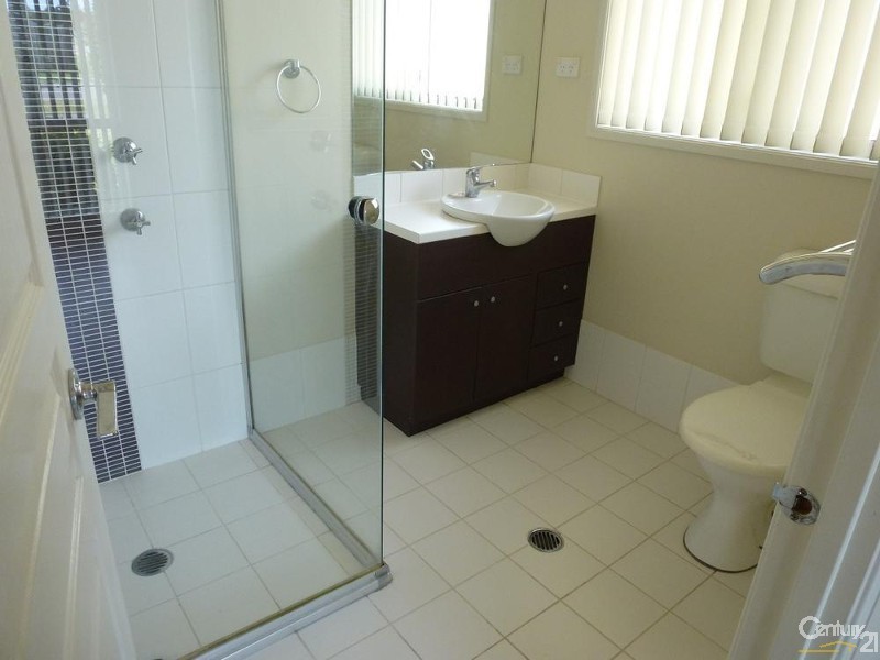 30 Dunbar Road, Cameron Park NSW 2285