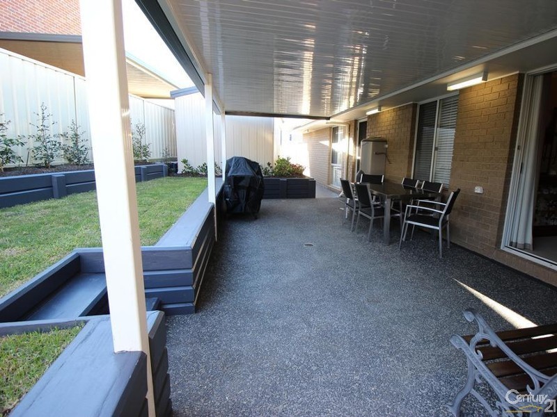 20 Billabong, Cameron Park NSW 2285