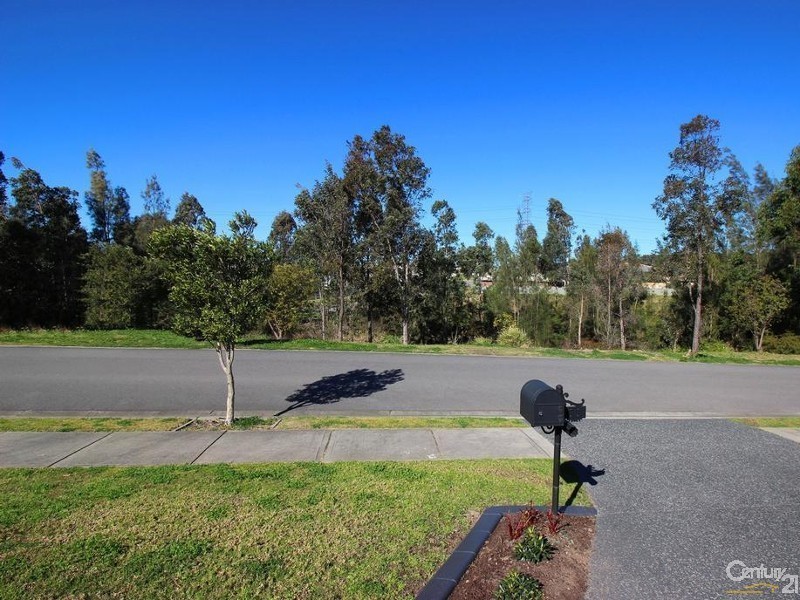 20 Billabong, Cameron Park NSW 2285