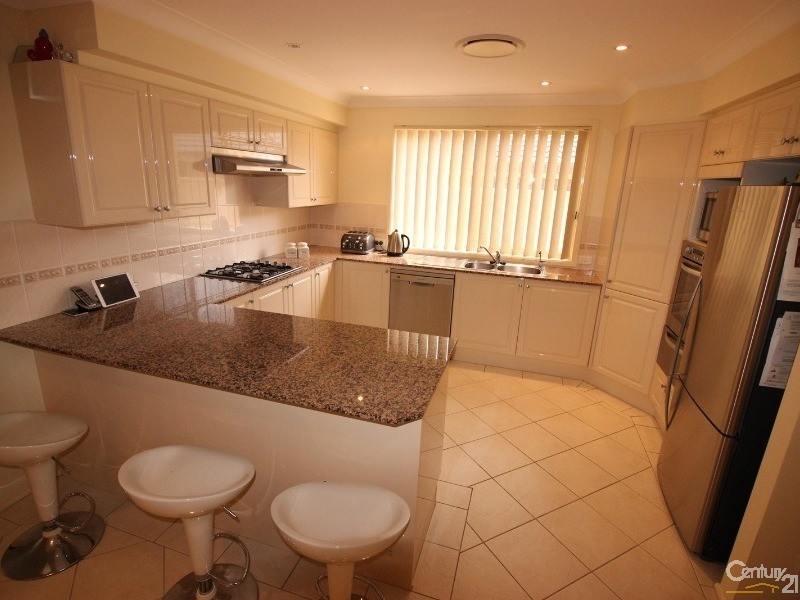 4  Atlas Grove, Cameron Park NSW 2285