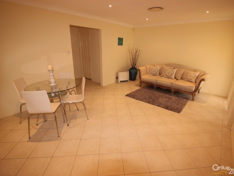 4  Atlas Grove, Cameron Park NSW 2285