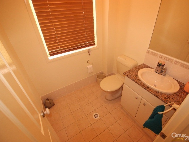 4  Atlas Grove, Cameron Park NSW 2285