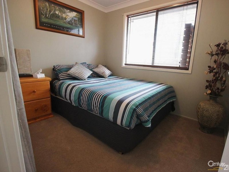 12  Tillegra Street, Maryland NSW 2287