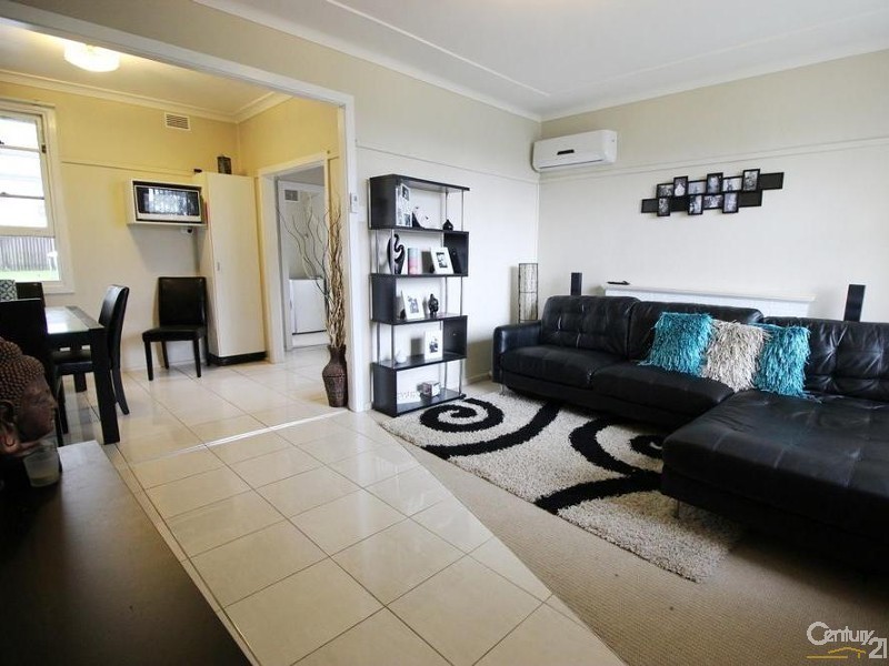 25 Stratton Road, Edgeworth NSW 2285