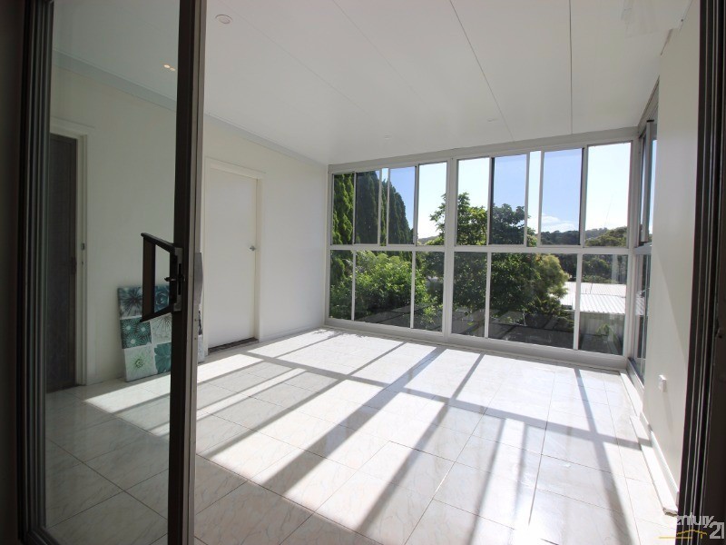 274 Pacific Highway, Belmont North NSW 2280