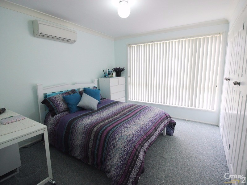 3 Flamingo Drive, Cameron Park NSW 2285