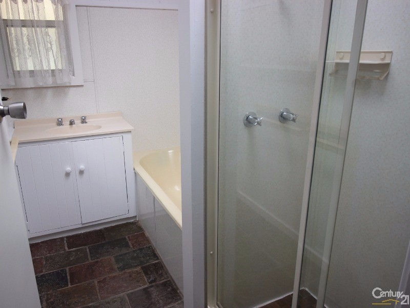 588 Main Road, Glendale NSW 2285