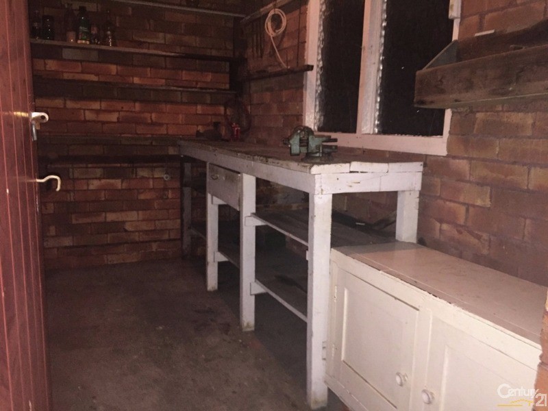 84 Macquarie Road, Cardiff NSW 2285