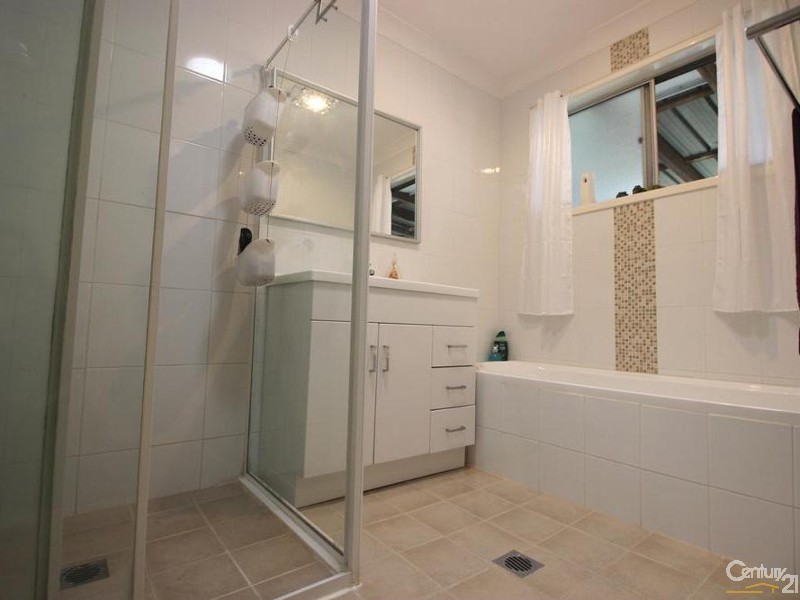 23 George Booth Drive, Edgeworth NSW 2285