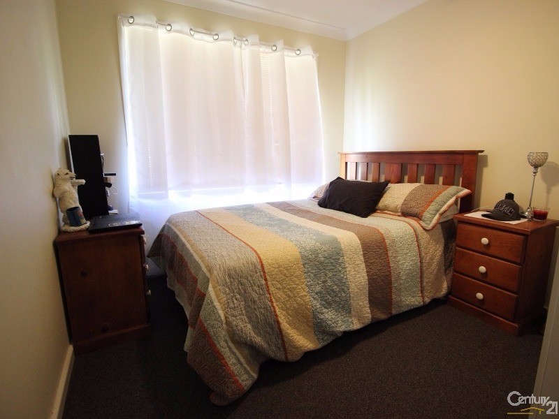 23 George Booth Drive, Edgeworth NSW 2285