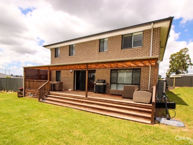 10 Heritage Drive, Cameron Park NSW 2285