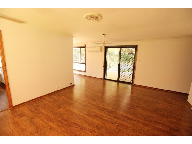 2 Burns Close, Thornton NSW 2322