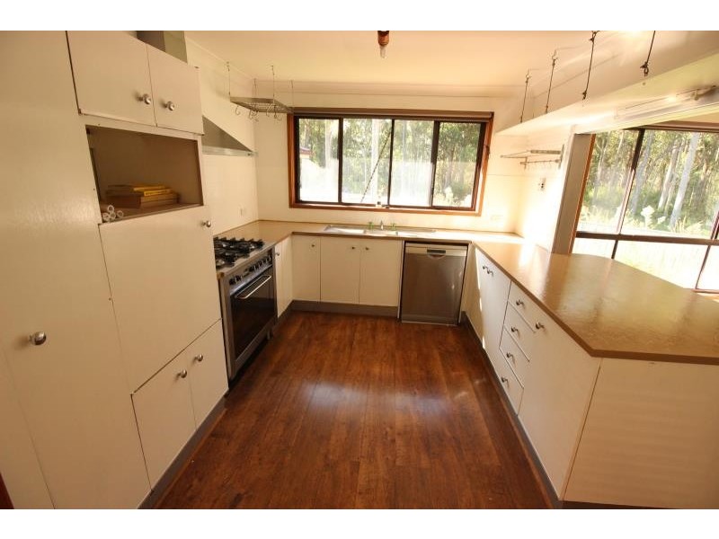 2 Burns Close, Thornton NSW 2322