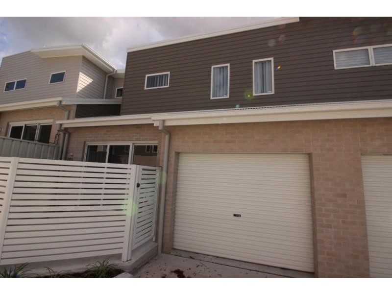 20/247 Warners Bay Road, Mount Hutton NSW 2290